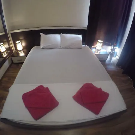 Vip Condor-djani-center Slăntjev Brjag